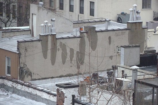 "Panni appesi". Non vuol dire un beato cazzo, so what?