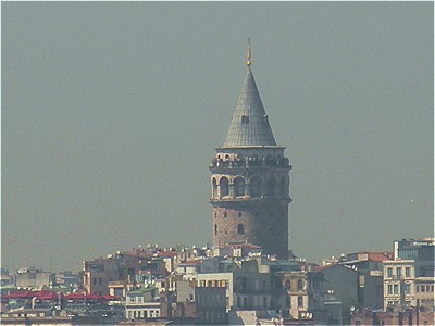 Torre Galata, da il nome anche al vecchio ponte ed alla squadra di calcio. Qualcosina di cui andare orgolgiosi ? Beh, si cazzo.