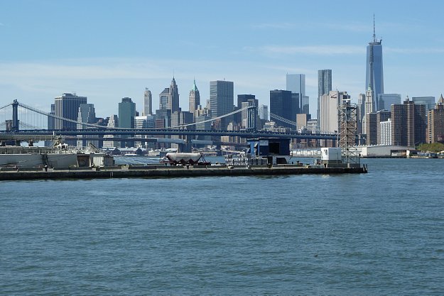 Altra vista da Williamsburg, circa.