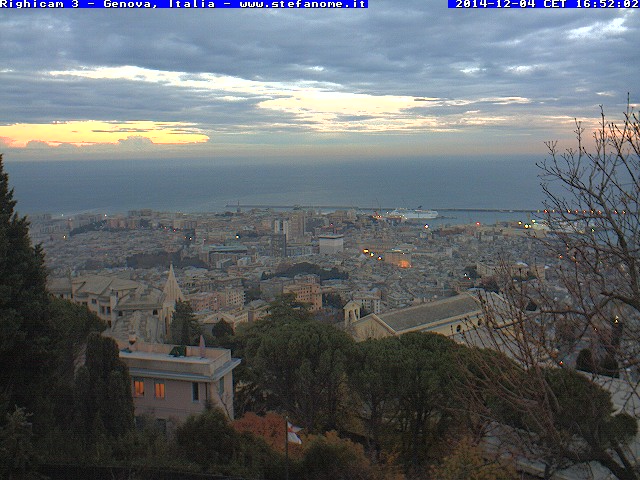 Dai, anche questa foto è carina.